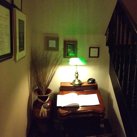קנמארה Virginia'S Guesthouse מראה חיצוני תמונה