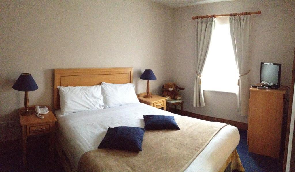קנמארה Virginia'S Guesthouse חדר תמונה