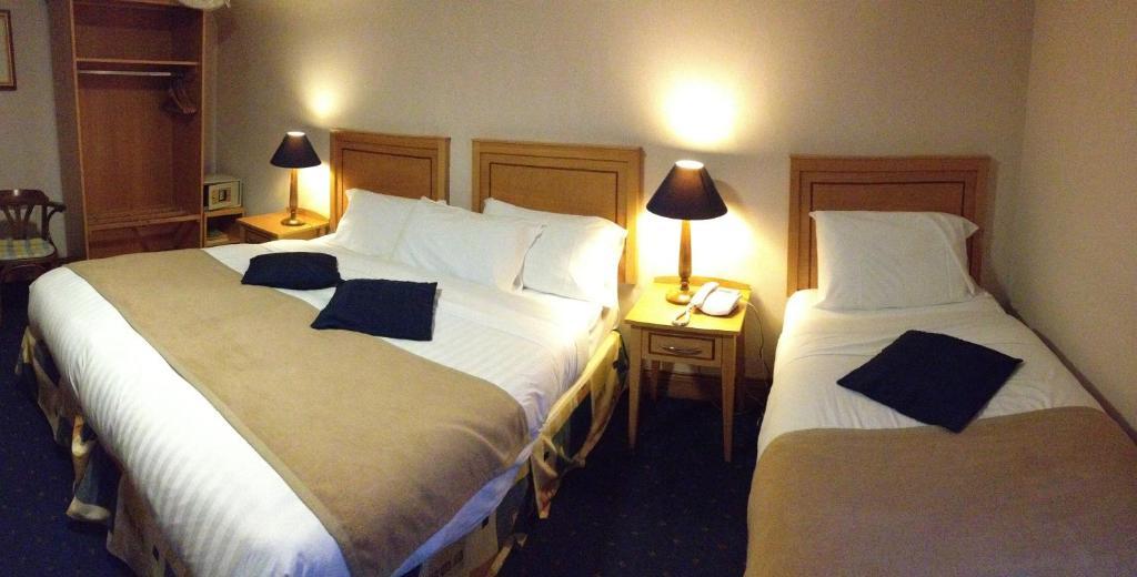 קנמארה Virginia'S Guesthouse חדר תמונה