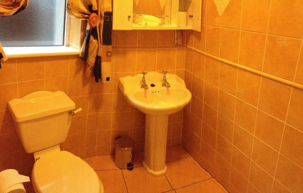 קנמארה Virginia'S Guesthouse חדר תמונה