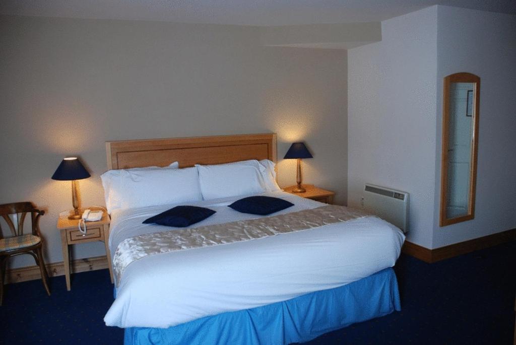קנמארה Virginia'S Guesthouse מראה חיצוני תמונה